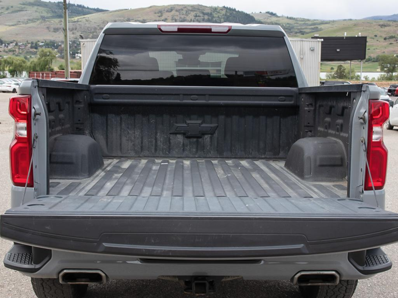 2024 Chevrolet Silverado 1500 RST Legendary Chevy V8 Rumblings! Loaded RST Sport Truck - Grey exterior view 11