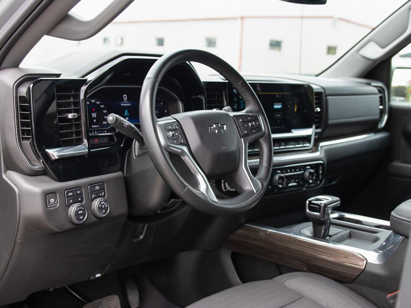 2024 Chevrolet Silverado 1500 RST Legendary Chevy V8 Rumblings! Loaded RST Sport Truck - Grey exterior view 13