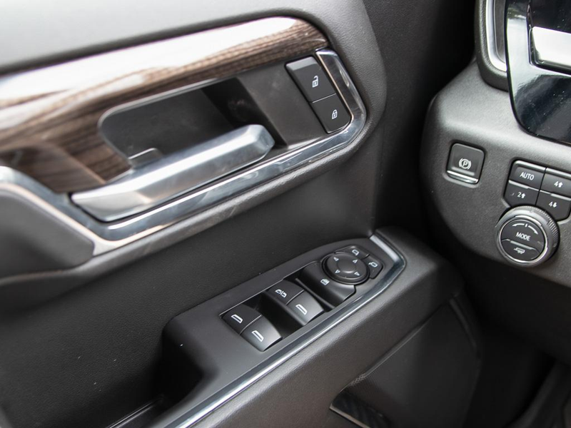 2024 Chevrolet Silverado 1500 RST Legendary Chevy V8 Rumblings! Loaded RST Sport Truck - Grey exterior view 17
