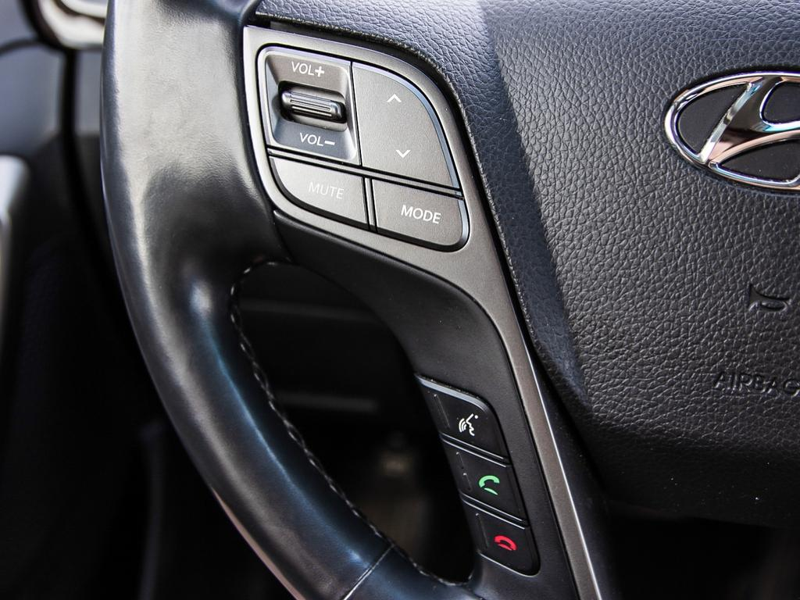 2018 Hyundai Santa Fe XL Premium True 7-Passenger XL! Spacious 3-Row Family Explorer - Silver exterior view 17