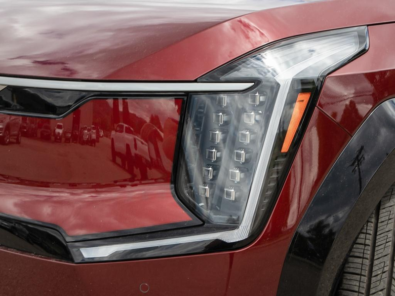 2026 Kia EV9 Land w/Premium Package AWD  - Sunroof - $230.36 /Wk - Flare Red exterior view 10