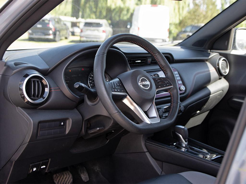 2024 Nissan Kicks SR Fuel-Efficient Titan! Modern SR Trim, Incredible Value - Grey exterior view 13