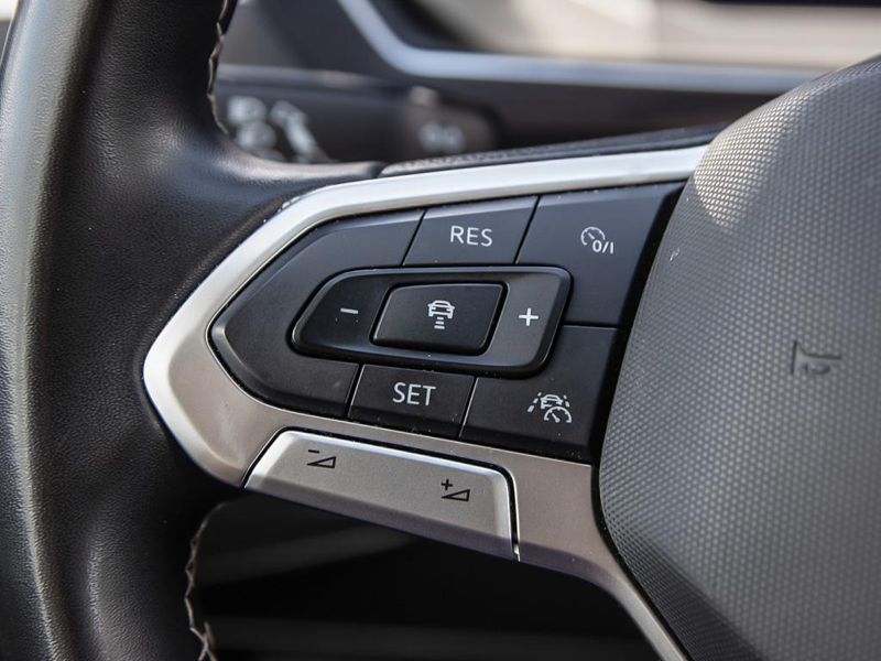 2024 Volkswagen Tiguan Comfortline  All-Weather Pro! Intelligent 4MOTION AWD, Heated Seats - Grey exterior view 18