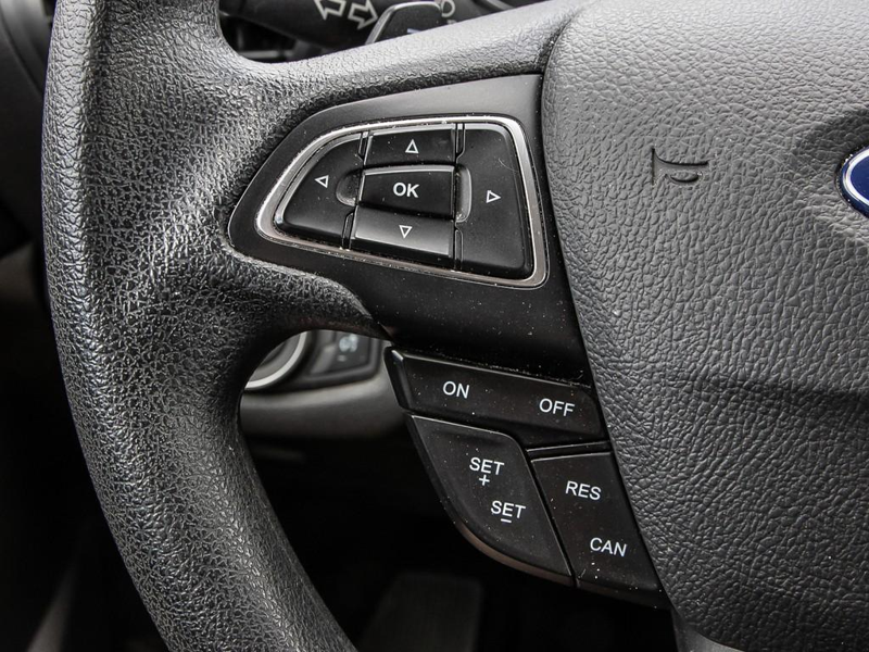 2017 Ford Escape SE Turbocharged Efficiency! Fuel-Sipping EcoBoost Engine - White exterior view 18