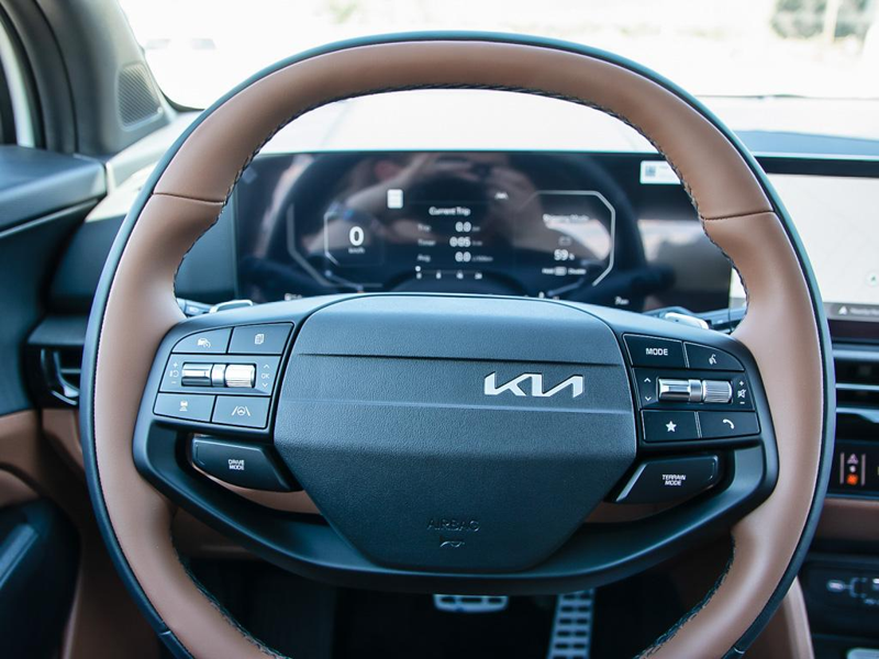 2026 Kia Sportage X-LINE LIMITED - $148.55 /Wk - Snow White Pearl exterior view 14