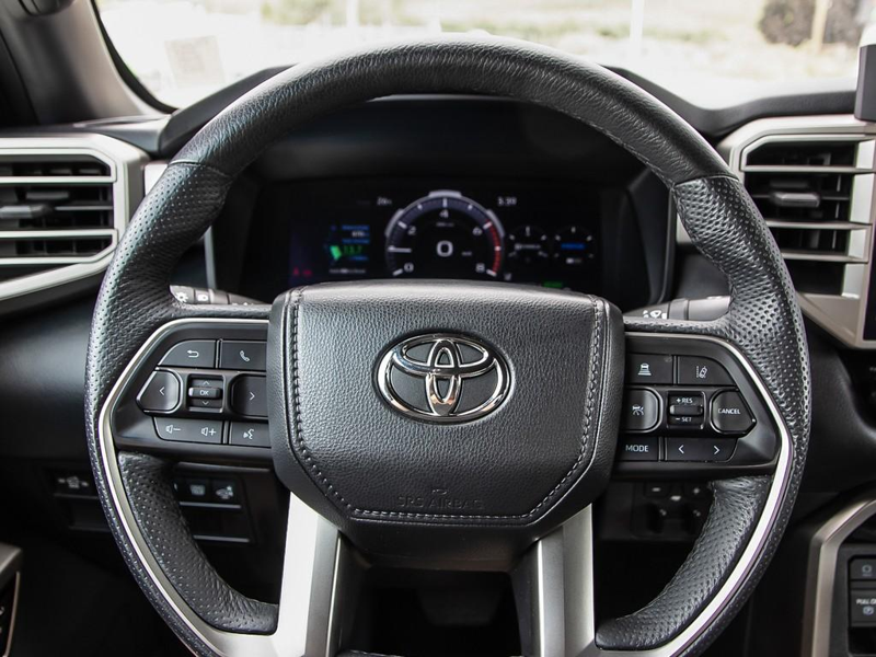 2025 Toyota Tundra Hybrid Limited Twin-Turbo Hybrid! V8-Beating Torque, 10-Speed Auto - Black exterior view 14