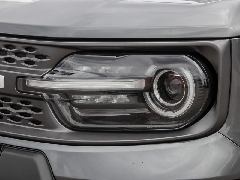 2025 Ford Bronco Sport Big Bend Standard 4x4 Utility, 5 G.O.A.T. Modes, HOSS Suspension - Grey exterior view 9