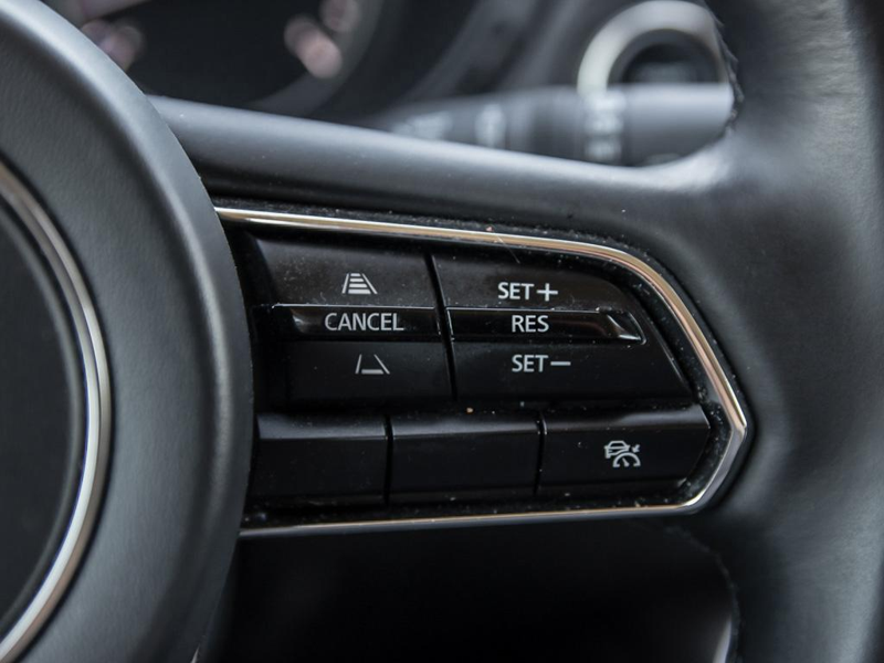 2025 Mazda CX-70 MHEV GT  All-New CX-70 GT, Ultra-Luxury 2-Row Midsize Crossover - Blue exterior view 19
