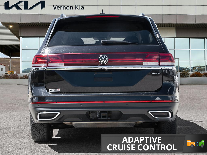 2025 Volkswagen Atlas Comfortline 2.0 TSI  True 7-Seater Utility, Massive 3rd Row, Huge Cargo Bay - Black exterior view 5