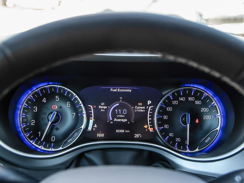 2022 Chrysler Pacifica Touring AWD AWD Plus Stow 'n Go, Fold-Flat 3rd Row, Huge Cargo Space - Silver exterior view 15