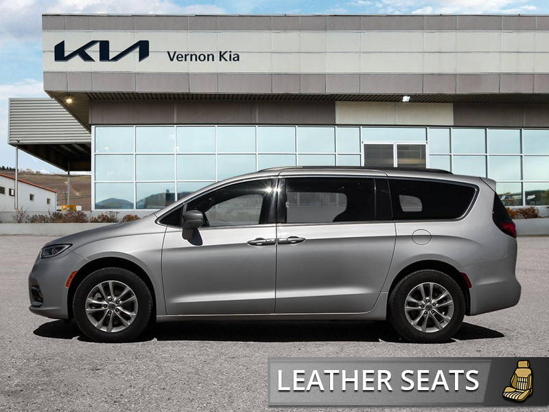 2022 Chrysler Pacifica Touring AWD AWD Plus Stow 'n Go, Fold-Flat 3rd Row, Huge Cargo Space - Silver exterior view 3