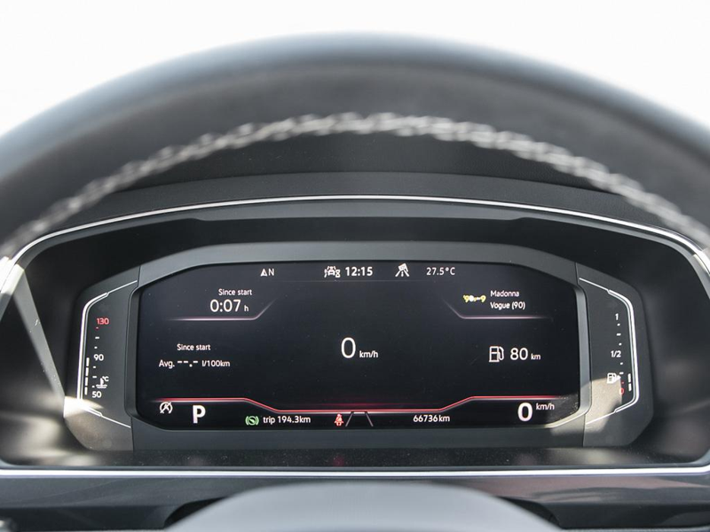 2023 Volkswagen Tiguan Comfortline R-Line Black Edition R-Line Black Edition! Gloss 19
