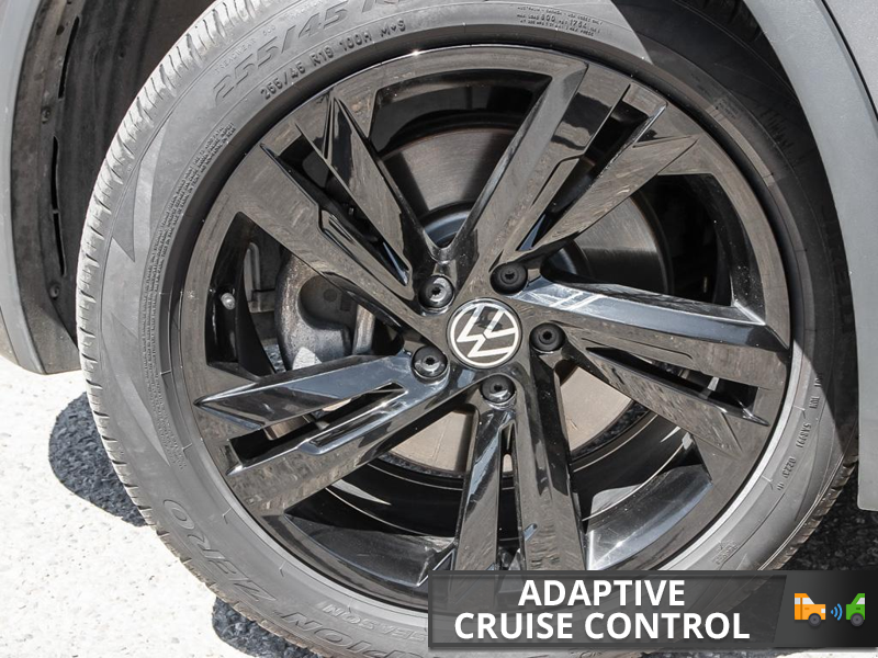 2023 Volkswagen Tiguan Comfortline R-Line Black Edition R-Line Black Edition! Gloss 19
