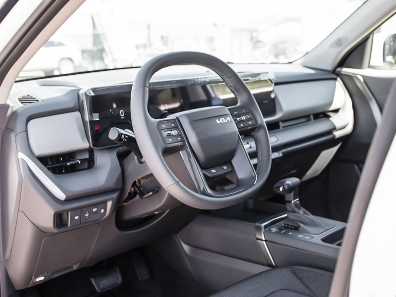 2027 Kia Seltos LX  - $111.73 /Wk - Snow White Pearl exterior view 13