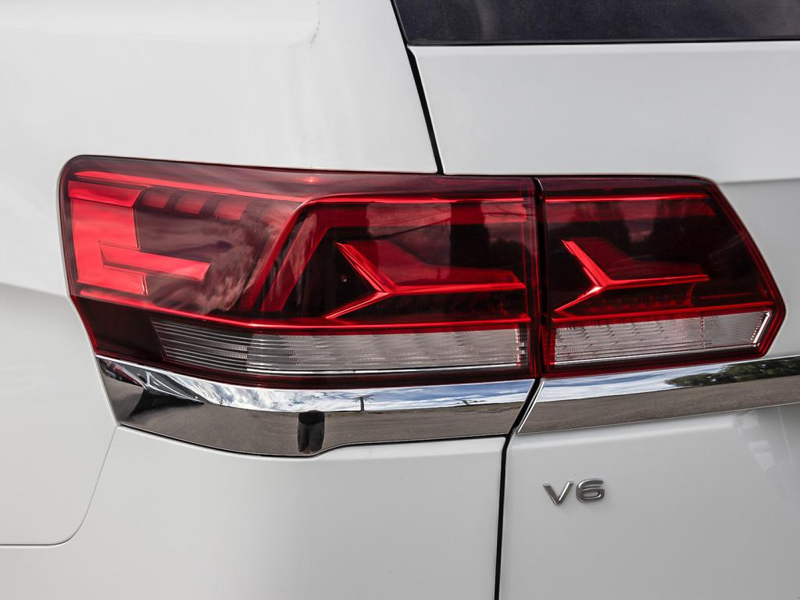2021 Volkswagen Atlas Comfortline 3.6 FSI  True 7-Seater Utility! Massive 3rd Row, Huge Cargo Bay - White exterior view 12