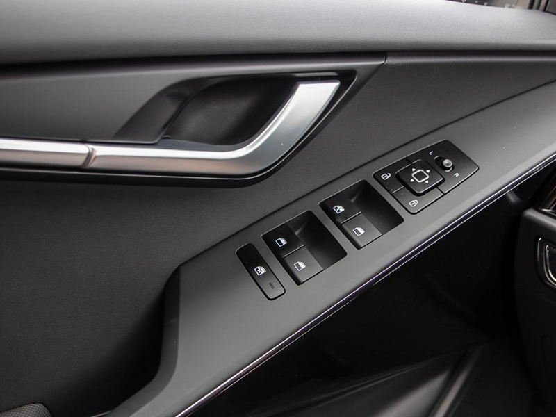2026 Kia Niro EV Wind+ - Leather Seats - Aurora Black Pearl exterior view 17