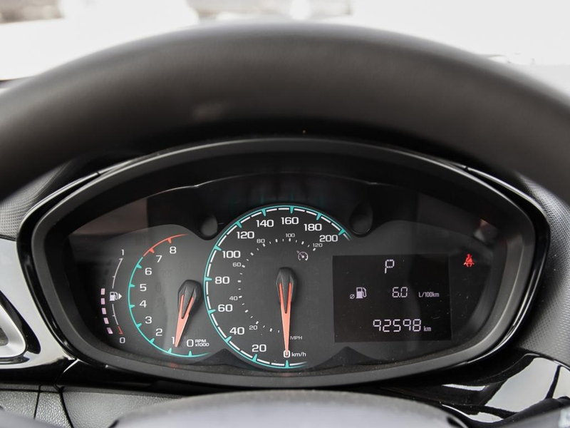 2022 Chevrolet Spark LT The Perfect Starter! Pump Skipper! Insane 6.2L/100km Highway, Tiny Gas Bills - White exterior view 15