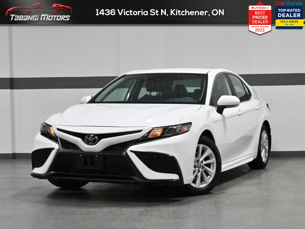 2024 Toyota Camry SE FWD