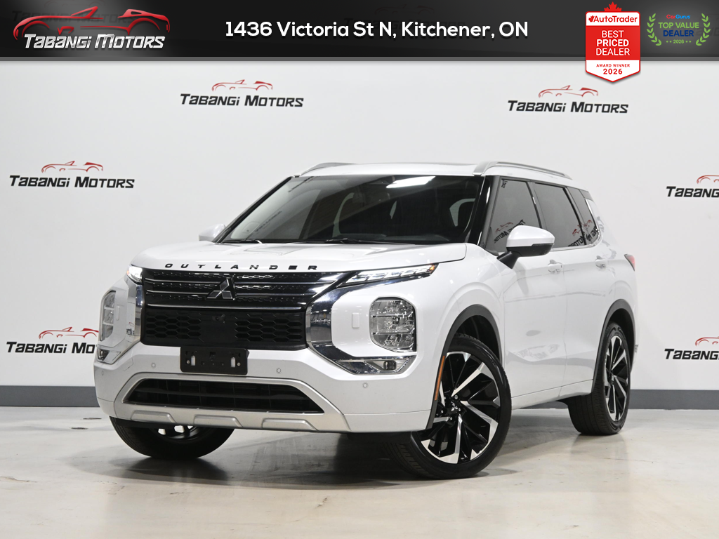 White 2024 Mitsubishi Outlander SUV / Crossover  Automatic