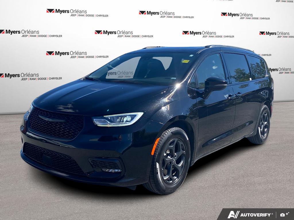 2025 Chrysler Pacifica Limited FWD