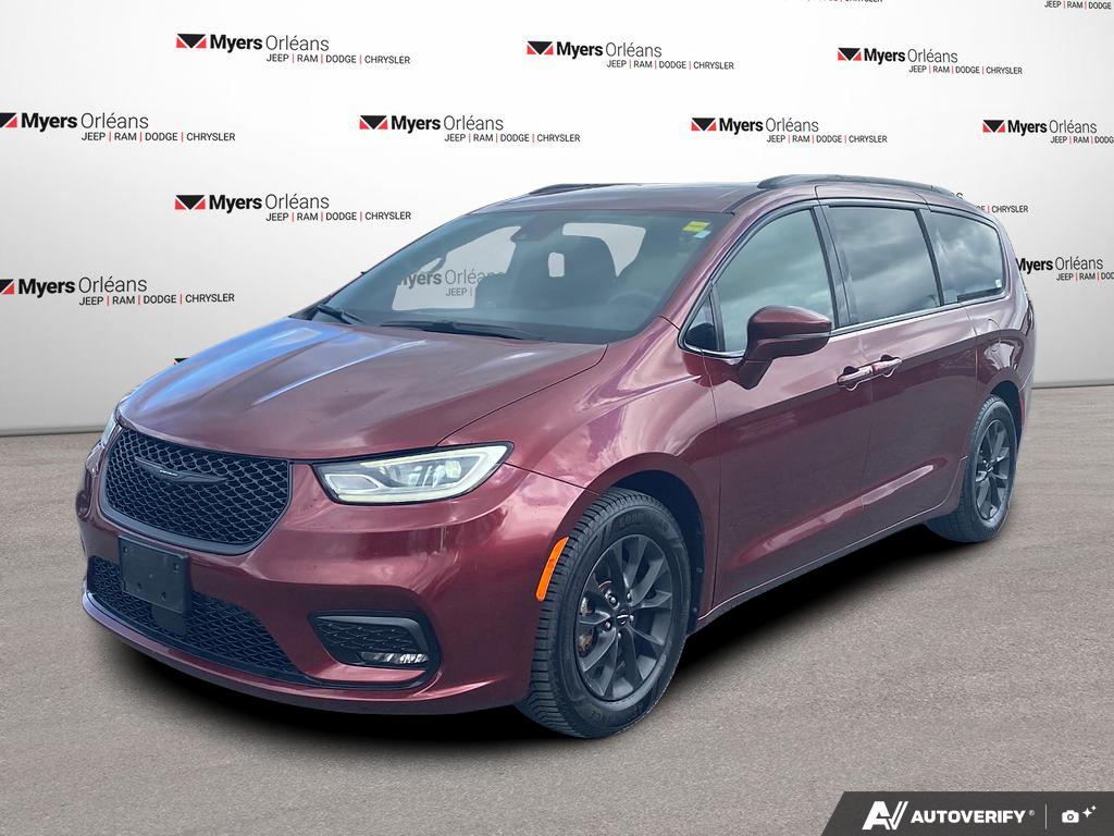 2022 Chrysler Pacifica Touring FWD