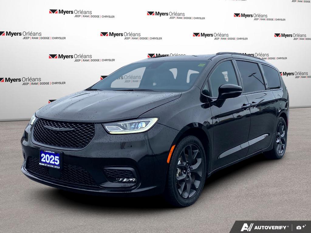 2025 Chrysler Pacifica Limited FWD