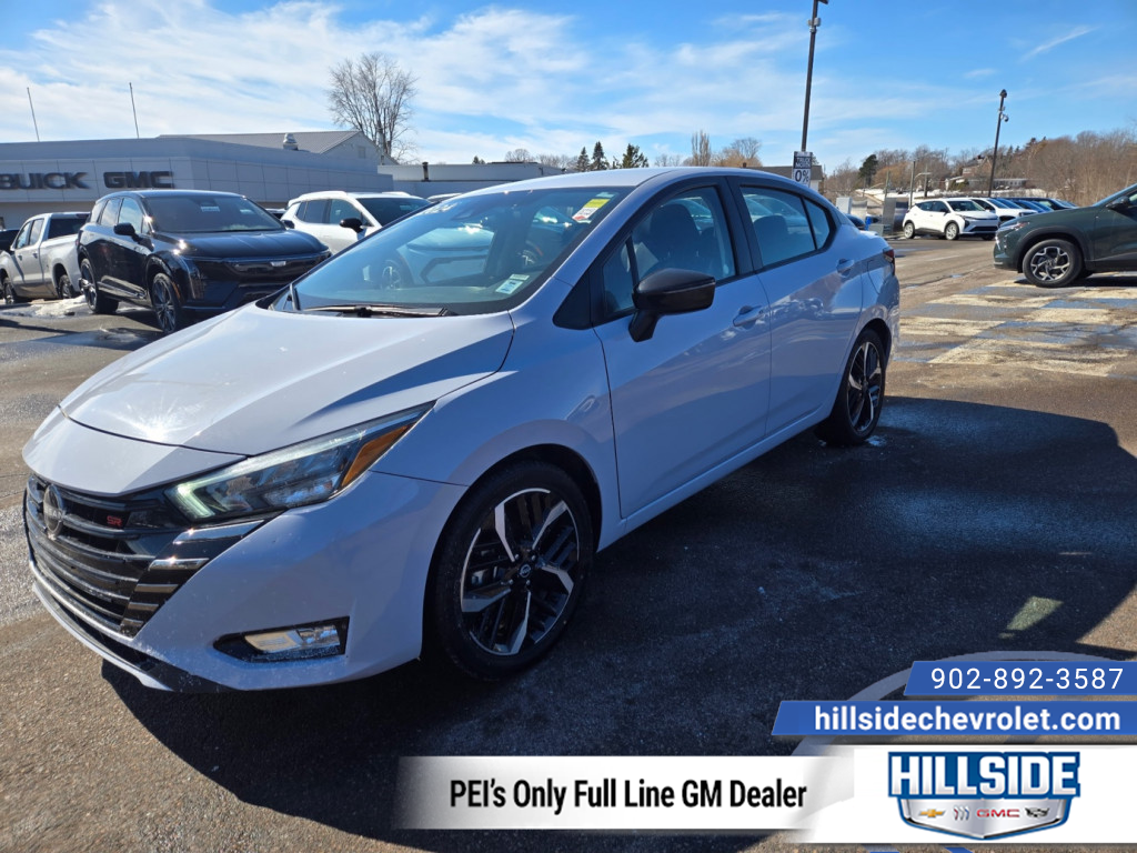 2024 Nissan Versa SR FWD