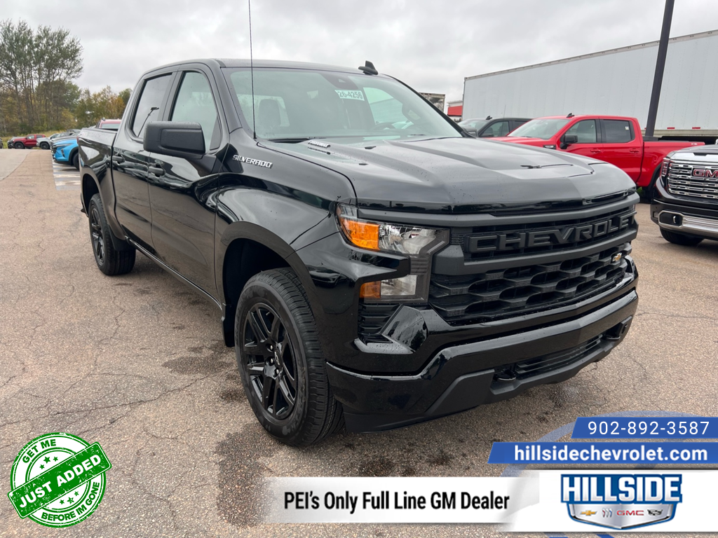 2026 Chevrolet Silverado 1500 Custom Crew Cab 4WD