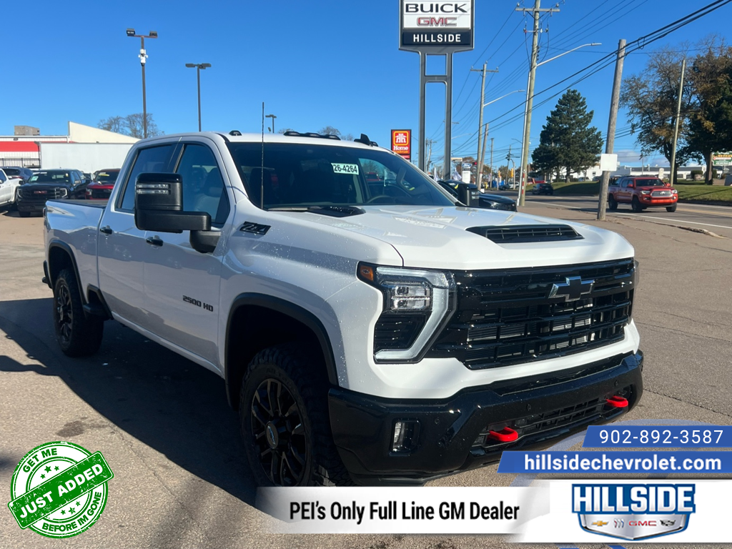 Summit White 2026 Chevrolet Silverado 2500HD Pickup Truck Four-Wheel Drive Automatic