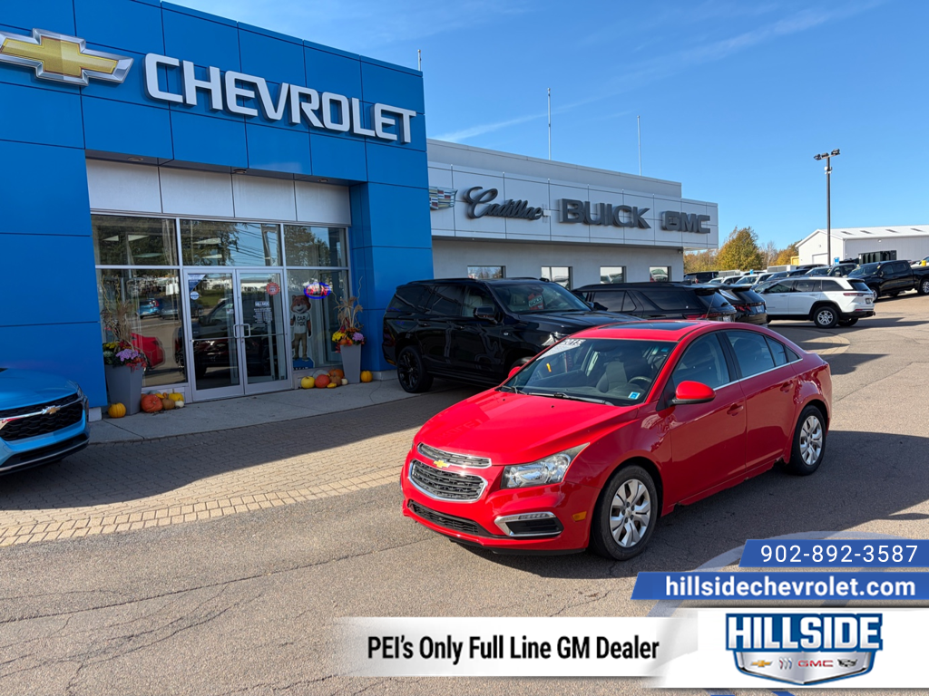 2015 Chevrolet Cruze Sedan Front-Wheel Drive Manual