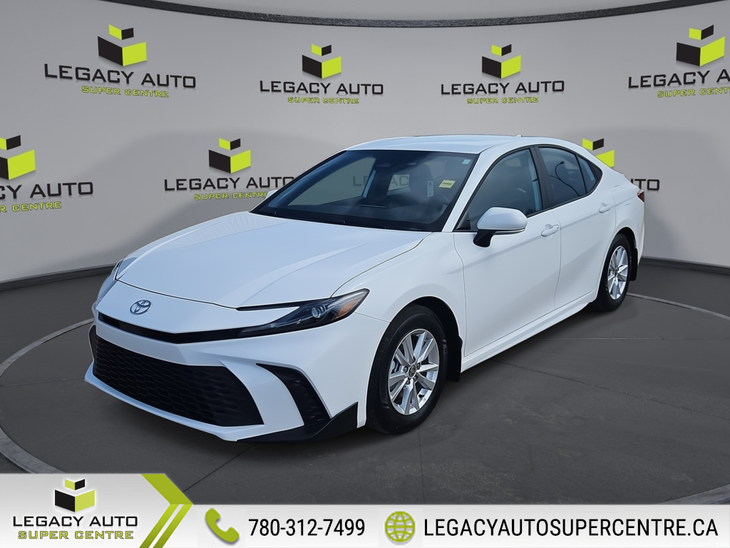 2025 Toyota Camry SE FWD