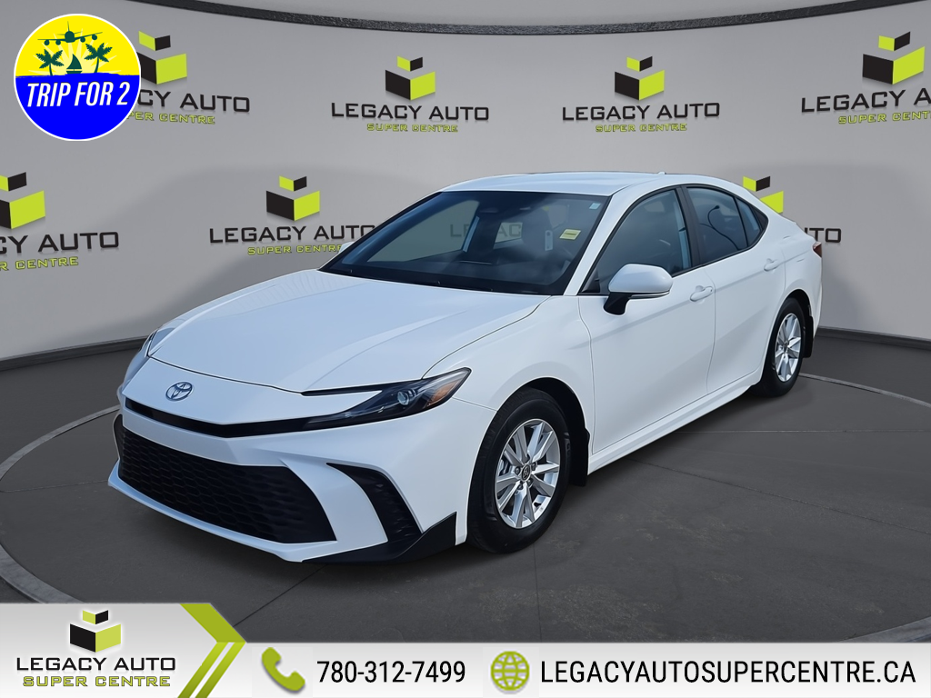 2025 Toyota Camry SE FWD