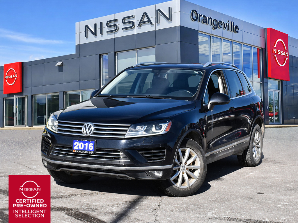 Black 2016 Volkswagen Touareg AWD Comfortline SUV / Crossover Automatic