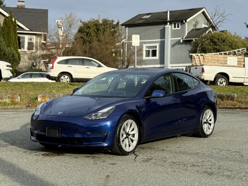 2022 Tesla Model 3 RWD