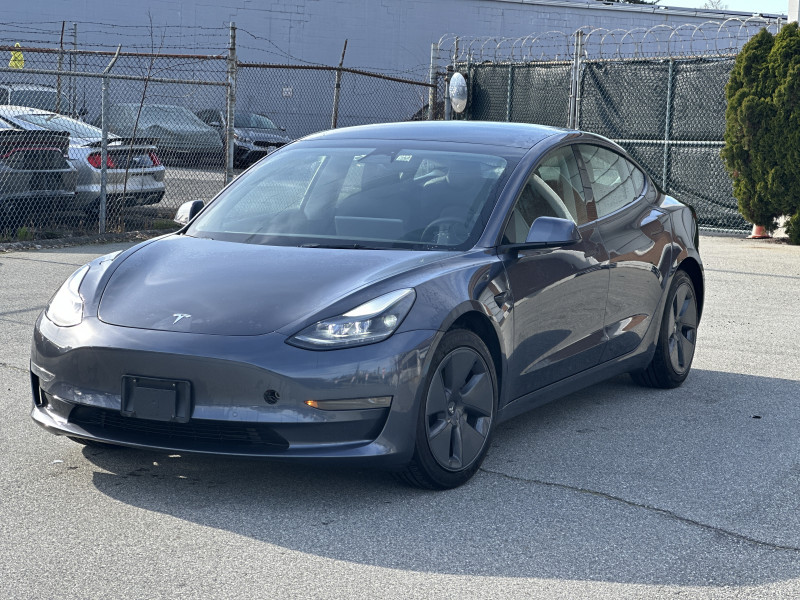 2022 Tesla Model 3 RWD