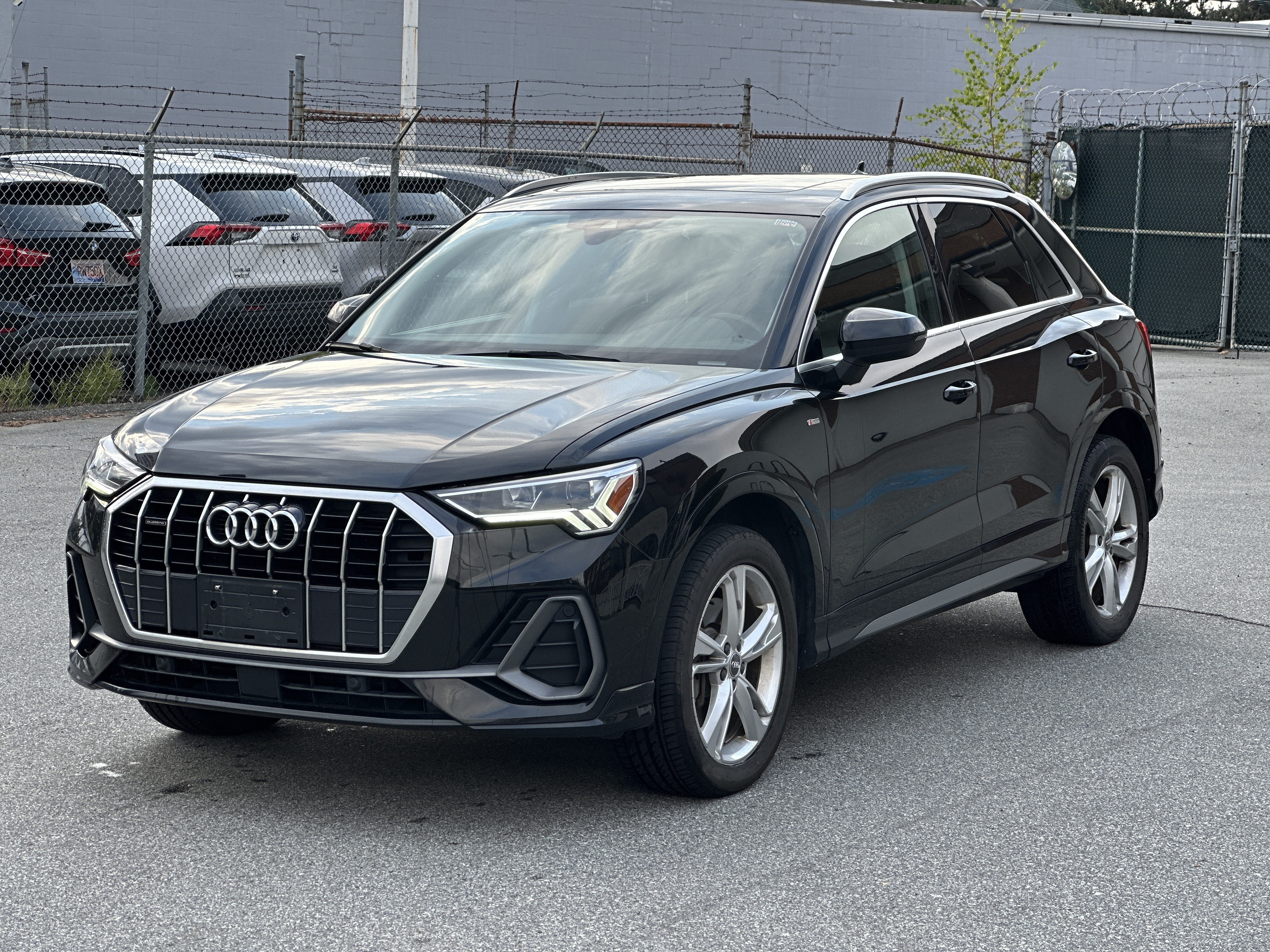 Mythos Black Metallic 2020 Audi Q3 SUV / Crossover All-Wheel Drive Automatic
